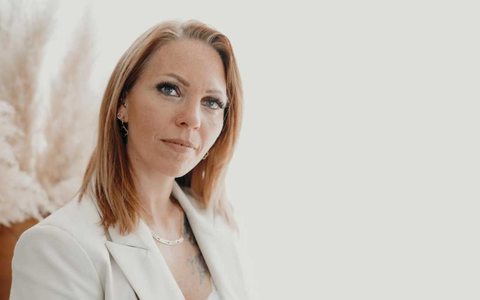 Pia Sizhan: 5 Tipps, wie Kosmetikerinnen die Kundenzufriedenheit steigern - Foto: presseportal.de