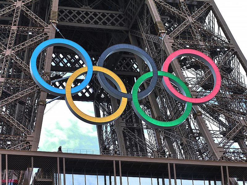 Eiffelturm mit Olympischen Ringen (Archiv) - Foto: über dts Nachrichtenagentur