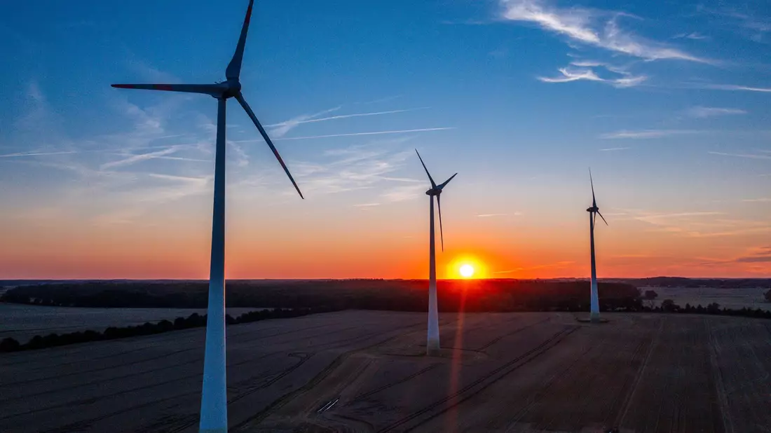 Die Transaktion ist das erste Projekt im Rahmen des Windkraft-Förderplans der EIB. (Archivfoto) - Bild: Jens Büttner/dpa