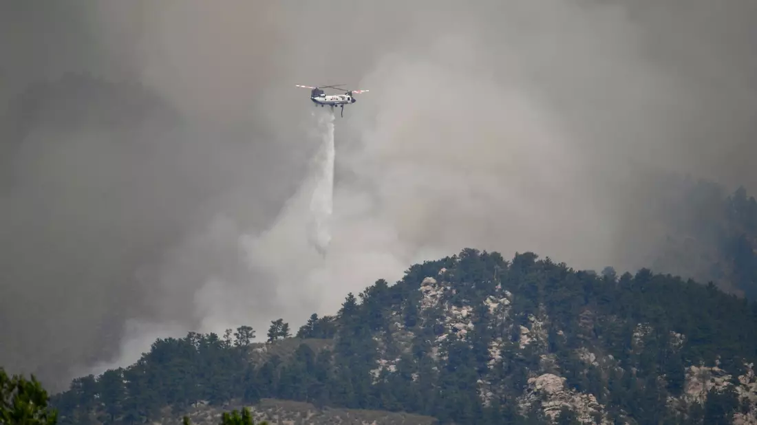 Anwohner der betroffenen Region in den Rocky Mountains wurden zur Evakuierung aufgefordert. - Bild: Zachary Spindler-Krage/The Denver Post/AP/dpa