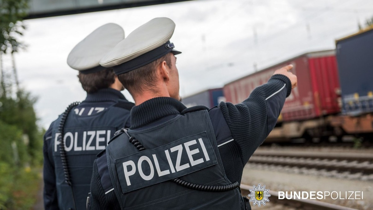 Bundespolizeidirektion München: Sexuelle Belästigung - 60-Jähriger muss sich vor Haftrichter verantworten - Foto: presseportal.de