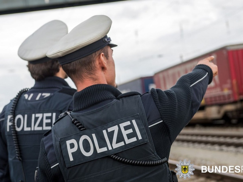 Bundespolizeidirektion München: Sexuelle Belästigung - 60-Jähriger muss sich vor Haftrichter verantworten - Foto: presseportal.de