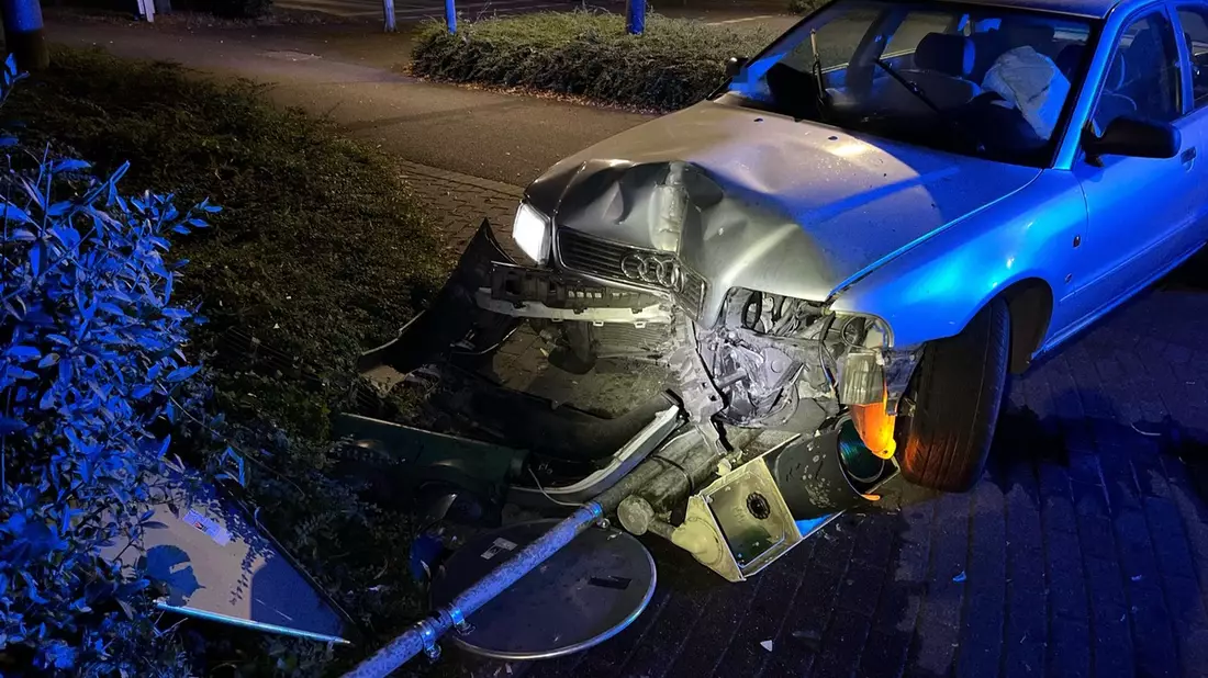 POL-COE: Coesfeld, Borkener Straße/ Nach Unfall geflüchtet - Bild: presseportal.de