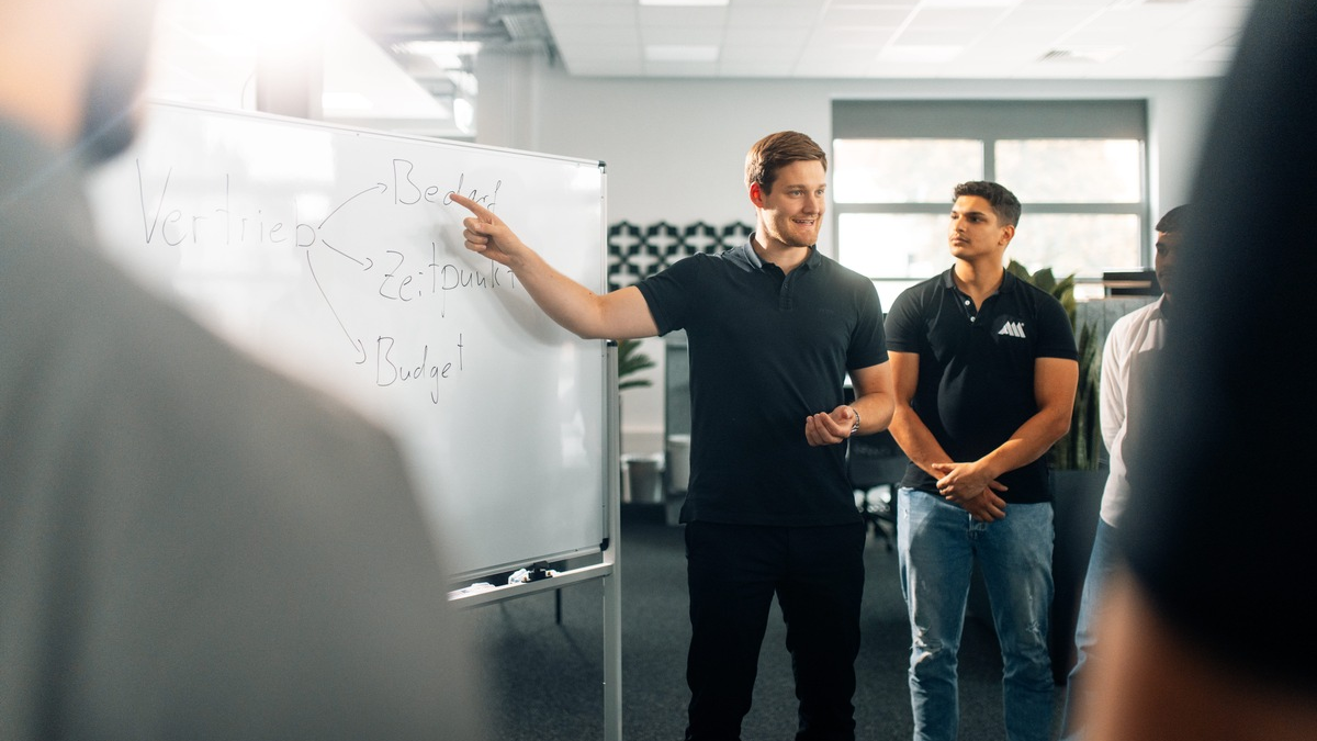 Alexander Thieme: So gewinnen Küchenstudios endlich wieder Neukunden - Foto: presseportal.de