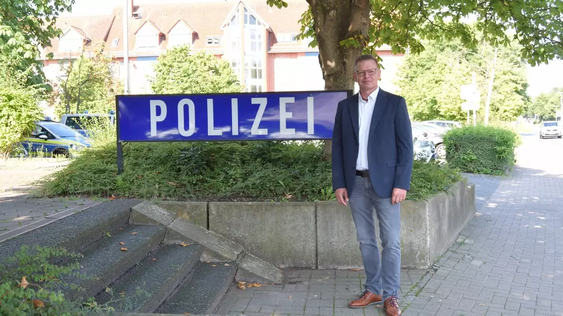 POL-H: Amtswechsel im Polizeikommissariat Springe: André Butte übernimmt die Leitung - Bild: presseportal.de