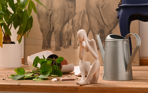 Tipps für den Alltag / Auf gute Nachbarschaft: Privathaftpflicht-Versicherung unterstützt Gefälligkeitshandlungen - Foto: presseportal.de