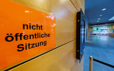 Im Prozess gegen einen 15-Jährigen, der einen 14 Jahre alten Mitschüler erschossen hat, hat die Staatsanwaltschaft ihr Plädoyer gesprochen. (Archivfoto) - Foto: Daniel Karmann/dpa Im Prozess gegen einen 15-Jährigen, der einen 14 Jahre alten Mitschüler erschossen hat, hat die Staatsanwaltschaft ihr Plädoyer gesprochen. (Archivfoto) - Foto: Daniel Karmann/dpa