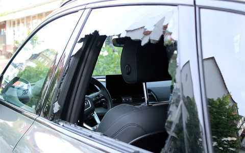 POL-MI: Geldbörse aus Auto entwendet - Foto: presseportal.de