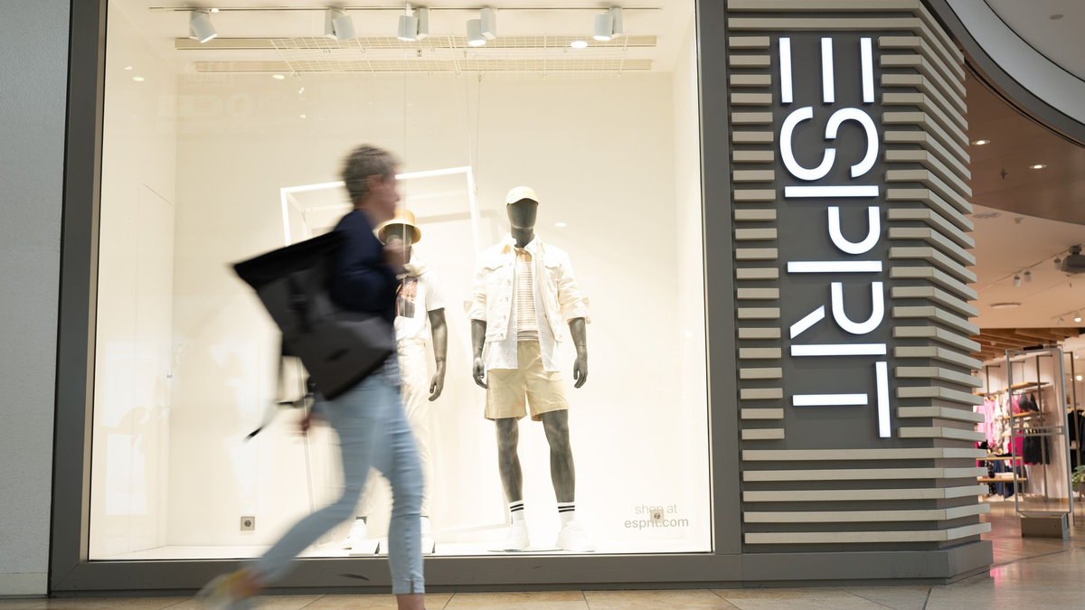 Ladenlokal von Esprit - Foto: Sebastian Kahnert/dpa