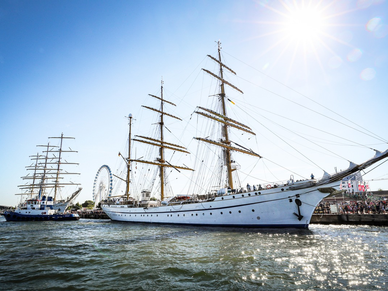 Willkommen an Bord - die Deutsche Marine bei der Hanse Sail 2024 - Foto: presseportal.de