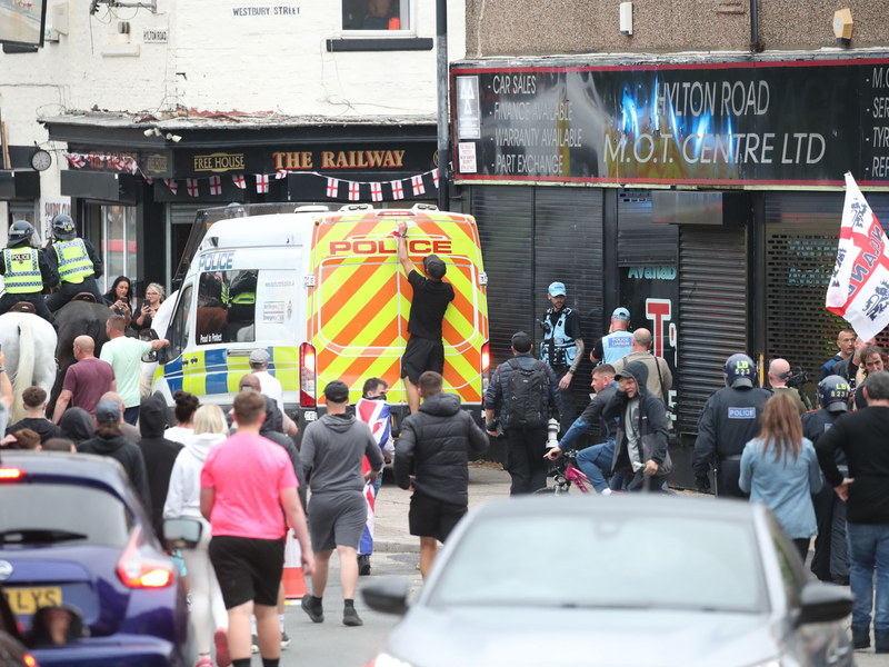 Zwei Zwölfjährige sind die jüngsten Angeklagten. (Archivbild) - Foto: Scott Heppell/PA Wire/dpa