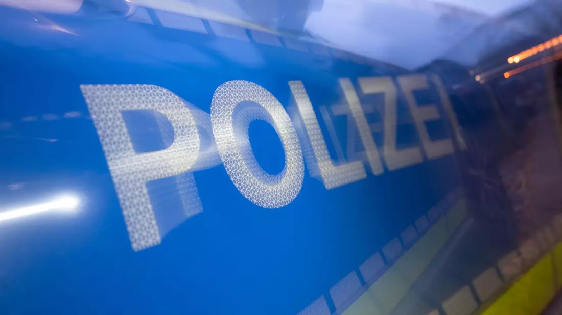Der Vierjährige ist seinen Verletzungen erlegen. (Symbolbild) - Bild: Marijan Murat/dpa