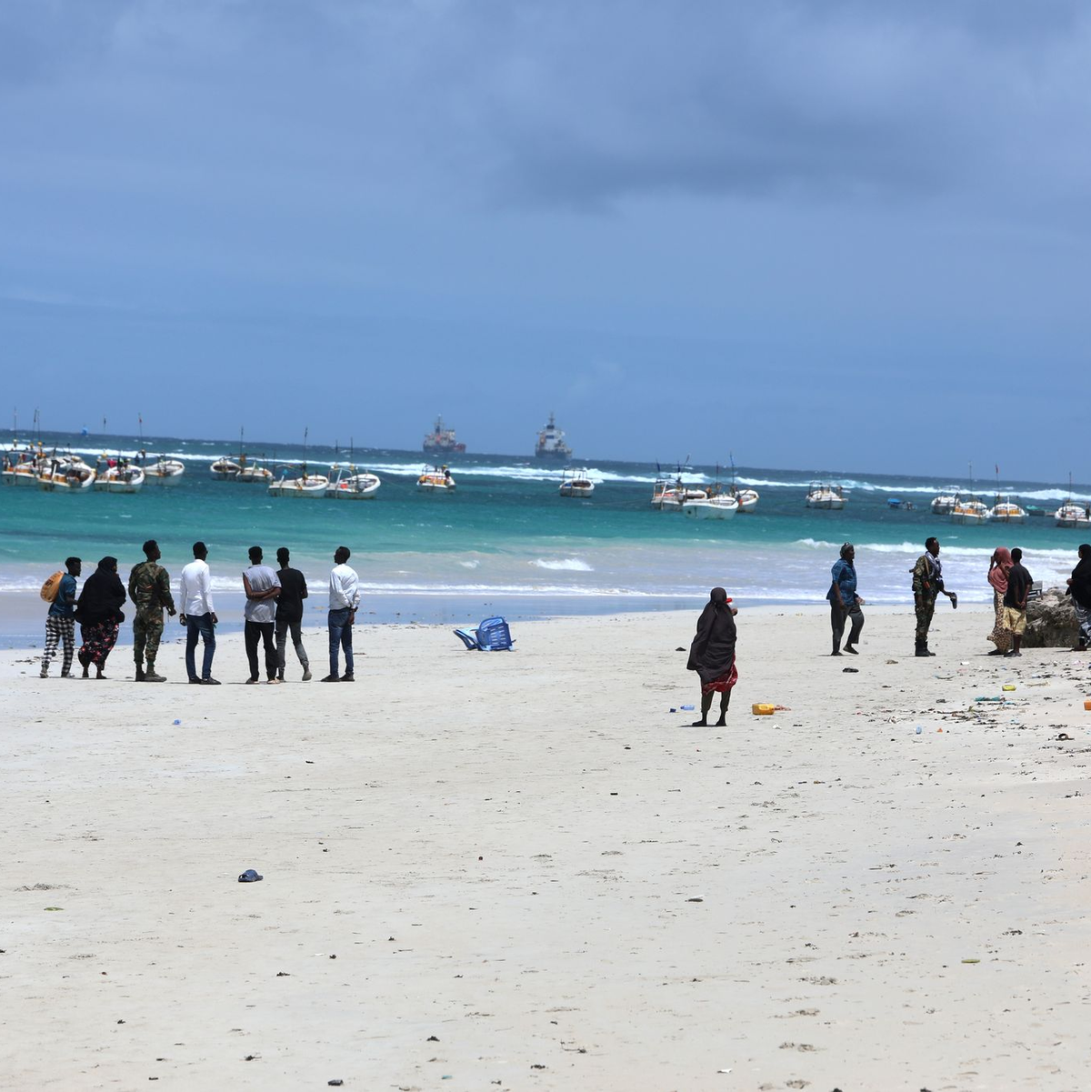 Die Terrororganisation Al-Shabaab hat an einem beliebten Strand in der Hauptstadt Mogadischu zugeschlagen. - Foto: Hassan Bashi/XinHua/dpa