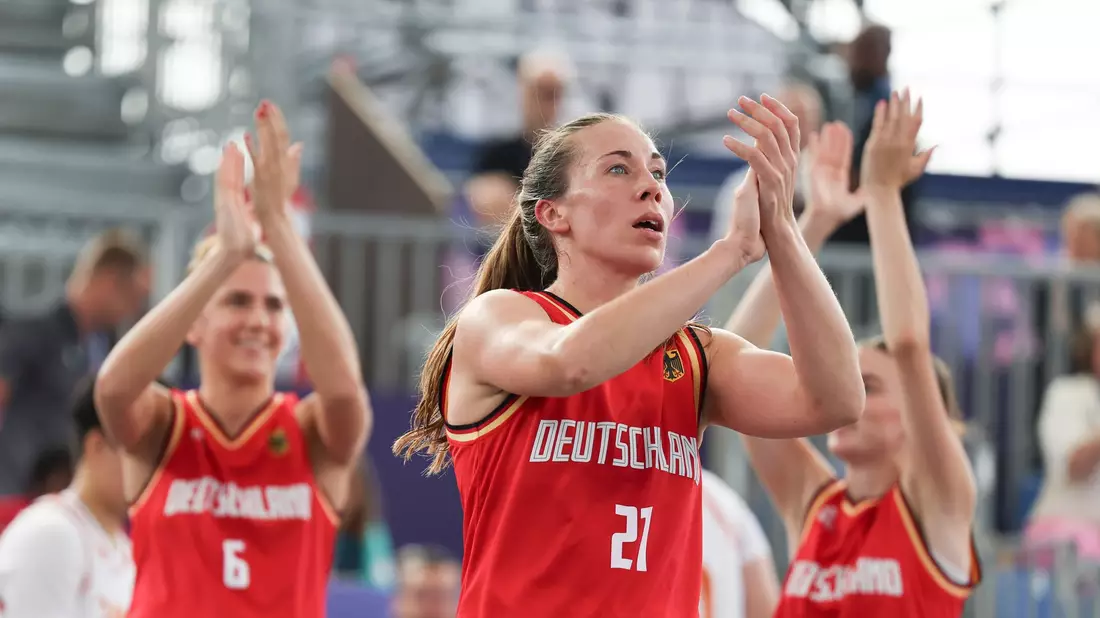 Das deutsche 3x3-Team überzeugt bei der Olympia-Premiere. - Bild: Xu Yanan/XinHua/dpa