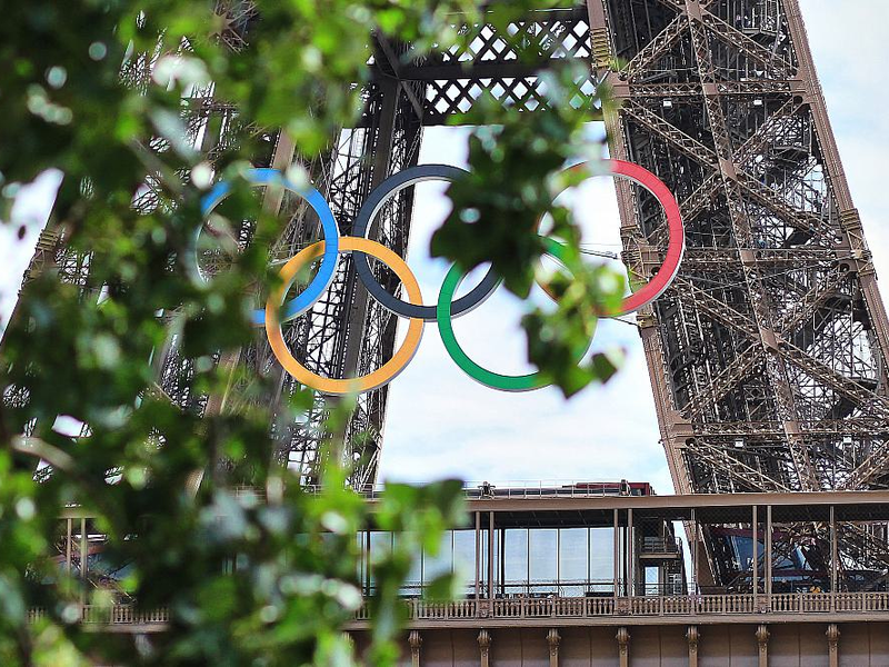 Eiffelturm mit Olympischen Ringen (Archiv) - Foto: über dts Nachrichtenagentur
