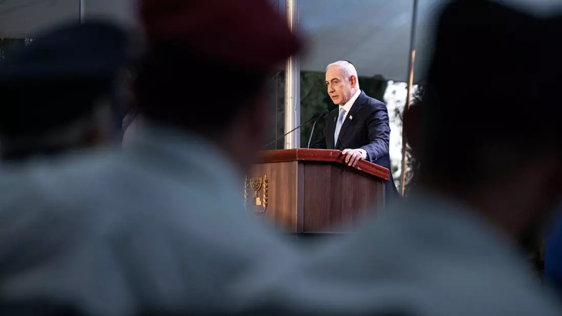 Kritiker und Verbündete machen Netanjahu für den Stillstand bei den Gaza-Gesprächen verantwortlich. - Bild: Naama Grynbaum/Pool Haaretz/AP/dpa