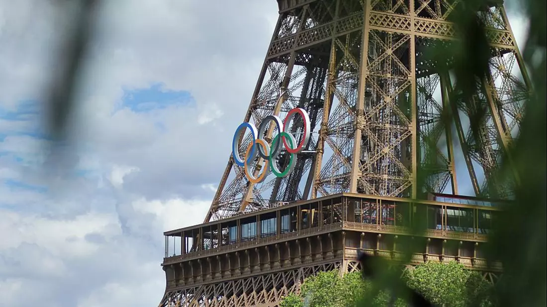 Eiffelturm mit Olympischen Ringen (Archiv) - Bild: über dts Nachrichtenagentur