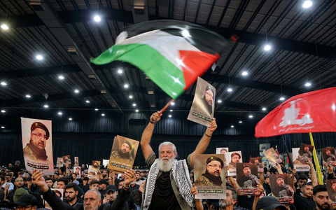 Israels Armee greift nach eigenen Angaben Hunderte Stellungen der Hisbollah im Libanon an. - Foto: Marwan Naamani/dpa Israels Armee greift nach eigenen Angaben Hunderte Stellungen der Hisbollah im Libanon an. - Foto: Marwan Naamani/dpa