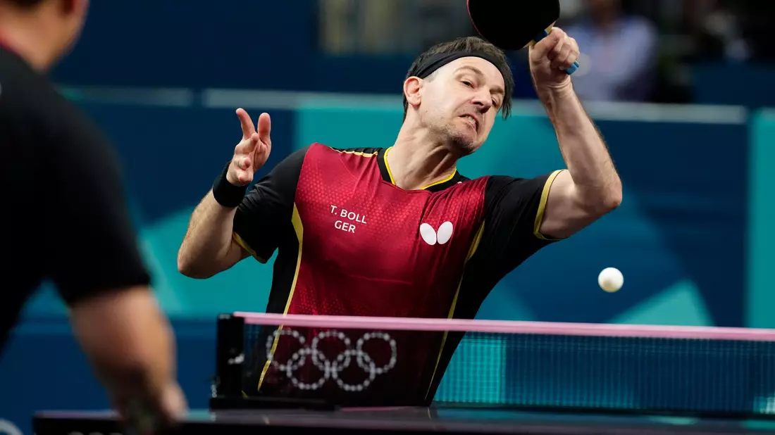 Timo Boll startet erfolgreich in seine letzten Olympischen Spiele. - Bild: Petros Giannakouris/AP