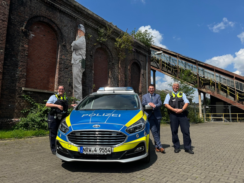 POL-HAM: Pelkum hat Besuch von Polizeipräsident Thomas Kubera - Foto: presseportal.de