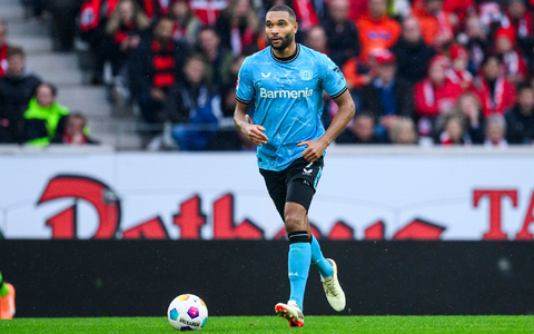 Jonathan Tah wechselt nun wohl doch nicht zum FC Bayern. - Foto: Tom Weller/dpa