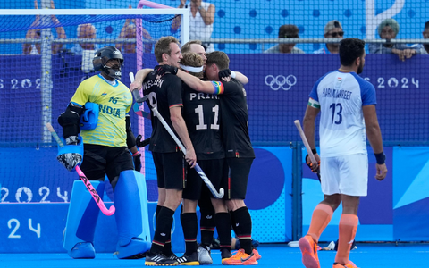 Die deutsche Hockey-Nationalmannschaft ist ins Olympia-Finale eingezogen. - Foto: Anjum Naveed/AP/dpa