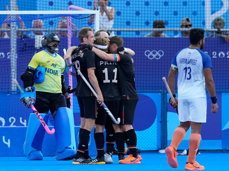 Die deutsche Hockey-Nationalmannschaft ist ins Olympia-Finale eingezogen. - Foto: Anjum Naveed/AP/dpa
