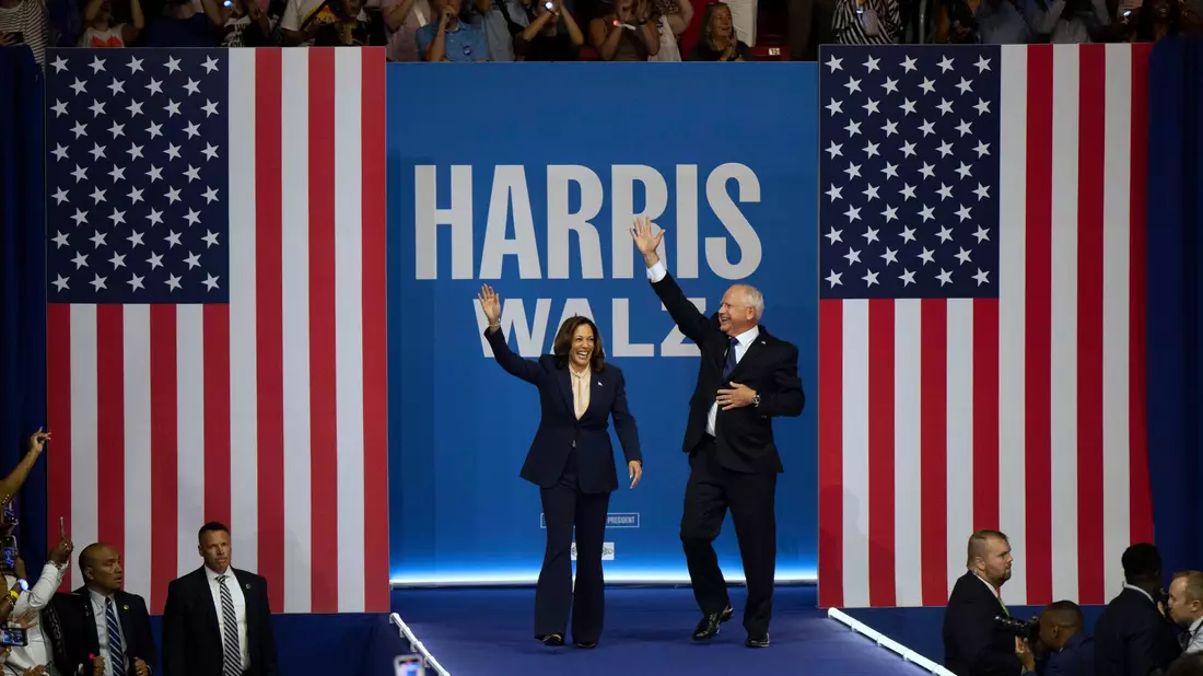 Kamala Harris und Tim Walz sind das Duo der Demokraten im Rennen um das Weiße Haus. - Bild: Joe Lamberti/AP/dpa