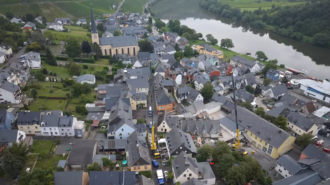 Das Hotel liegt nur wenige Minuten von der Mosel entfernt. - Bild: Thomas Frey/dpa