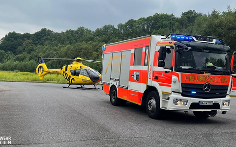 FW Hagen: Betriebsunfall mit verletzter Person, Rettungshubschrauber im Einsatz - Foto: presseportal.de FW Hagen: Betriebsunfall mit verletzter Person, Rettungshubschrauber im Einsatz - Foto: presseportal.de