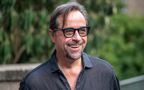 Jan Josef Liefers startet einen Podcast zum Thema Schlafen. (Archivbild) - Foto: David Inderlied/dpa