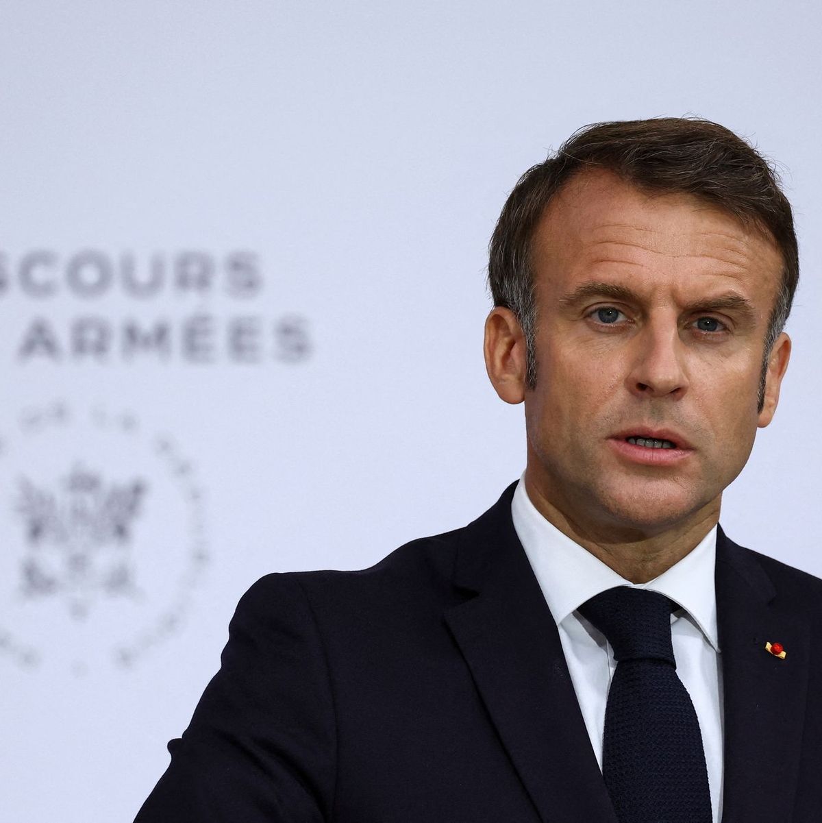 Frankreichs Präsident Emmanuel Macron dring bei Irans neuem Präsidenten Massud Peseschkian auf Deeskalation. (Archivbild) - Foto: Stephanie Lecocq/Reuters Pool/AP/dpa