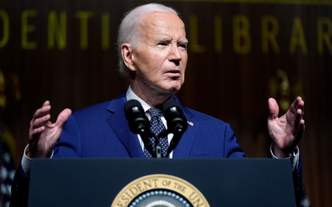 Man könne sein Land nicht nur lieben, wenn man gewinne, sagt Biden. (Archivbild) - Foto: Manuel Balce Ceneta/AP/dpa