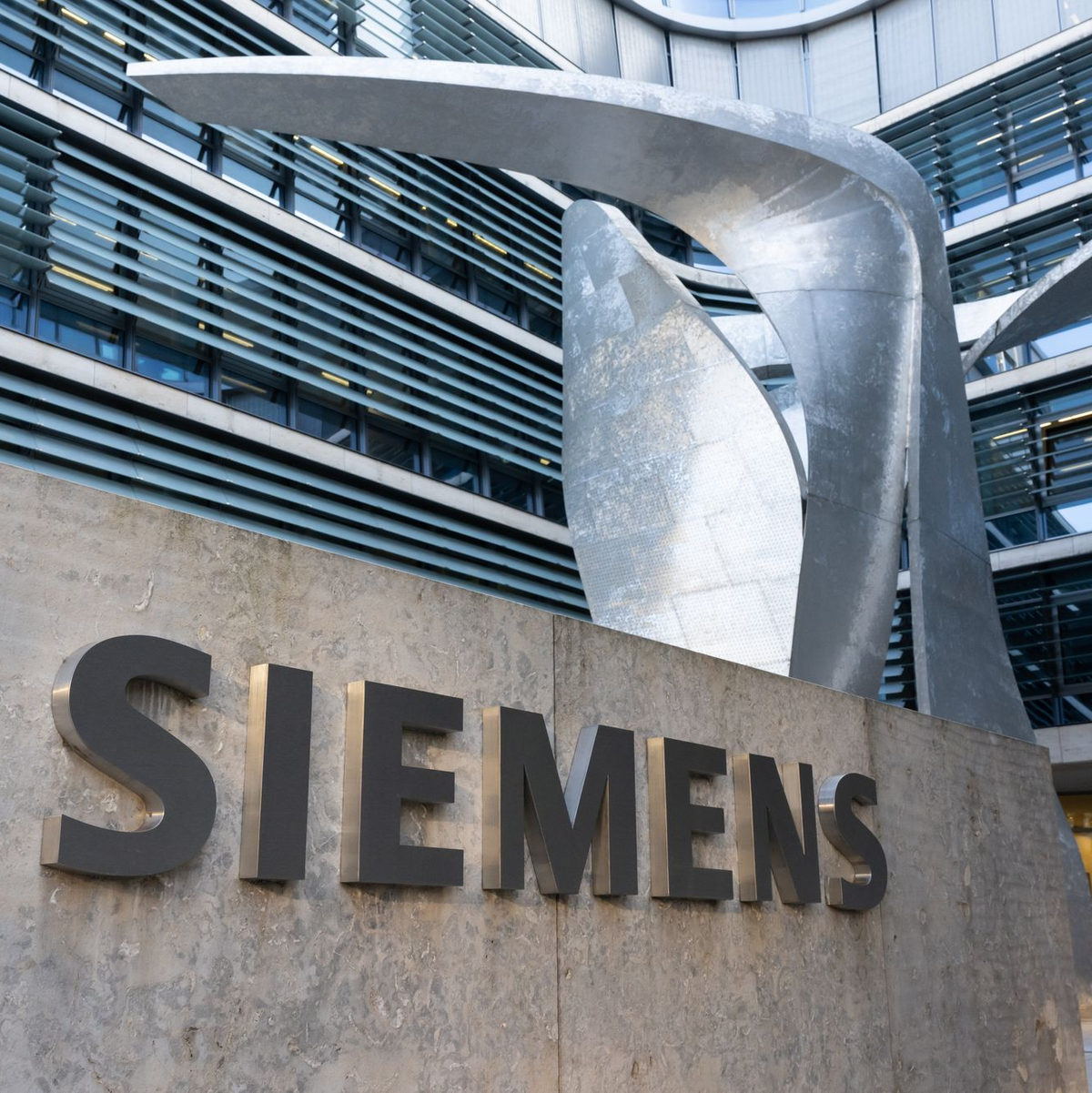 Siemens hat Zahlen für das dritte Quartal vorgelegt. - Foto: Sven Hoppe/dpa