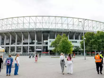 Das Ernst-Happel-Stadion in Wien war für alle drei Konzerte ausverkauft. - Foto: Florian Wieser/APA/dpa
