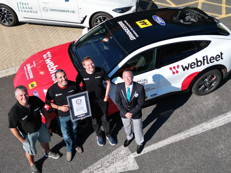 Webfleet stellt neuen GUINNESS WORLD RECORD(TM) mit einem Elektroauto auf: 916,74 Kilometer Fahrt mit einer einzigen Ladung - Foto: presseportal.de