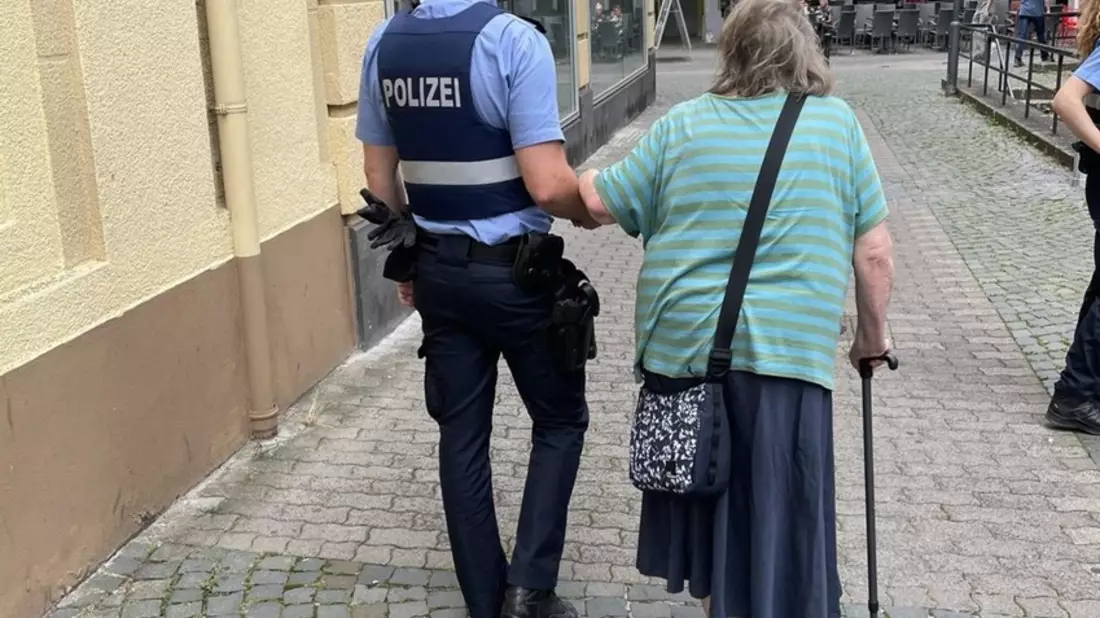 POL-PPWP: Die Polizei - dein Freund und Helfer - Bild: presseportal.de