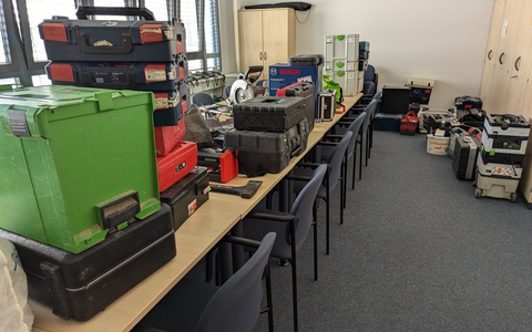 POL-K: 240808-4-K Gestohlenes Werkzeug per GPS-Tracker geortet - mehrere Taten aufgeklärt - Foto: presseportal.de