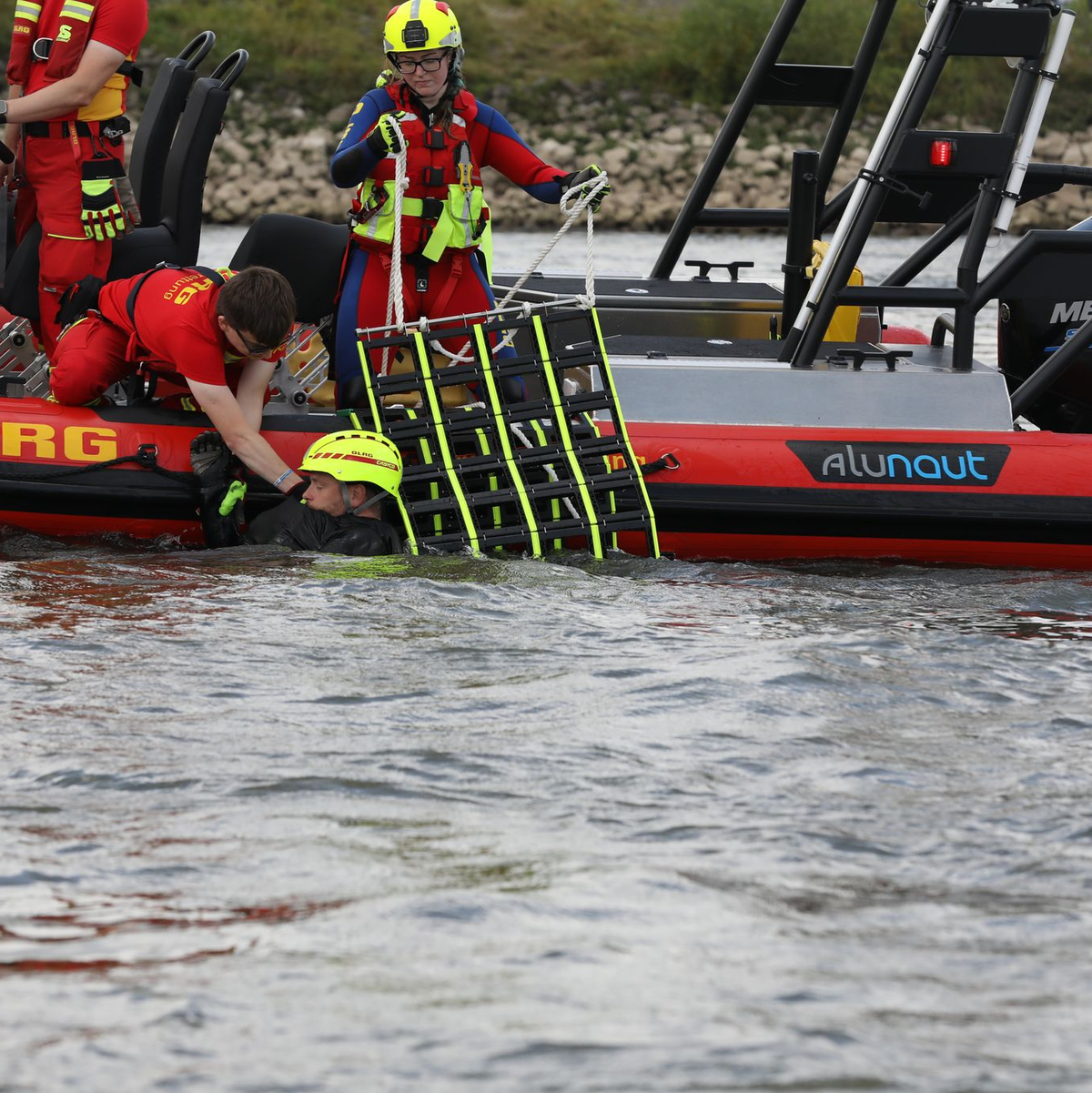 In Flüssen schwimmen - das ist nichts für Ungeübte, mahnt DLRG-Präsidentin Ute Vogt. - Foto: Sascha Thelen/dpa