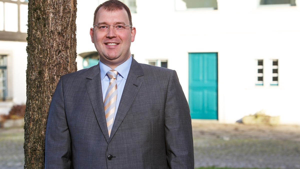 GmbH-Holding oder Stiftungsholding? - Sascha Drache verrät, wie Sie die richtige Entscheidung treffen - Foto: presseportal.de