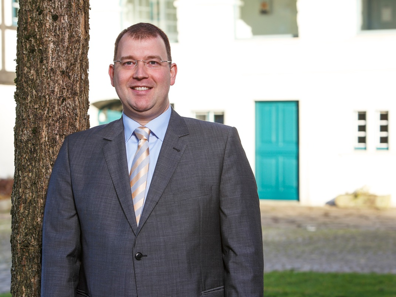 GmbH-Holding oder Stiftungsholding? - Sascha Drache verrät, wie Sie die richtige Entscheidung treffen - Foto: presseportal.de