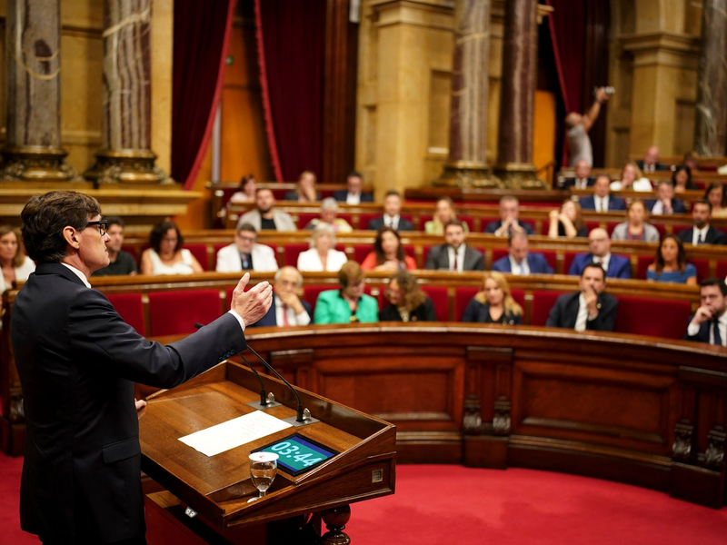 Illa wurde auch mit den Stimmen der linken moderat-separatistischen Partei ERC zum neuen Ministerpräsidenten Kataloniens gewählt. - Foto: Joan Mateu/AP/dpa