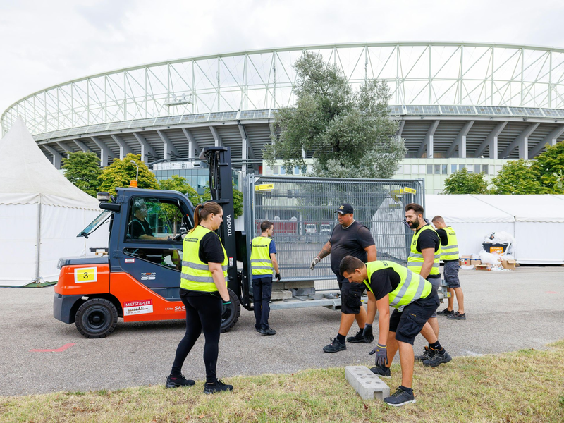 Vor dem Stadion des Taylor-Swift-Konzerts wollte der IS-Anhänger ein Blutbad anrichten. - Foto: Florian Wieser/APA/dpa