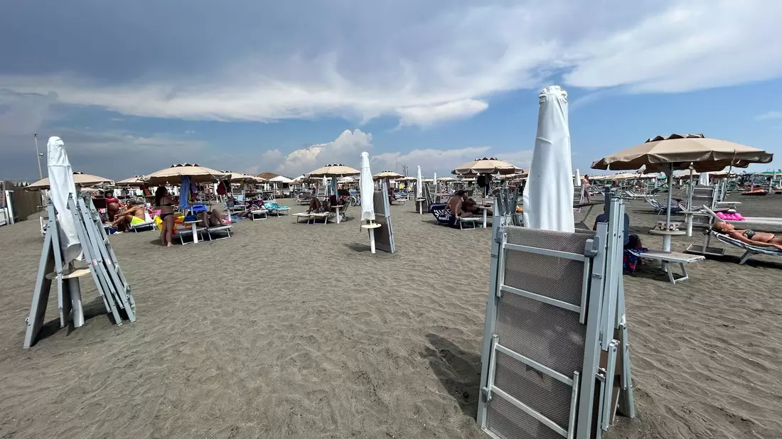 Die Besitzer der Strandbäder sind sauer auf die italiensiche Regierungschefin. (Foto: Archiv) - Bild: Christoph Sator/dpa