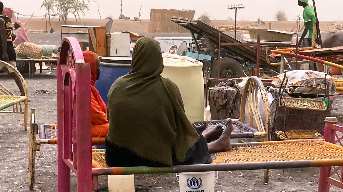 Familien werden im Sudan vertrieben und zum Hungern verurteilt, statt wie von den Genfer Konventionen verlangt, im Konflikt verschont (Archivbild)  - Bild: Eva-Maria Krafczyk/dpa