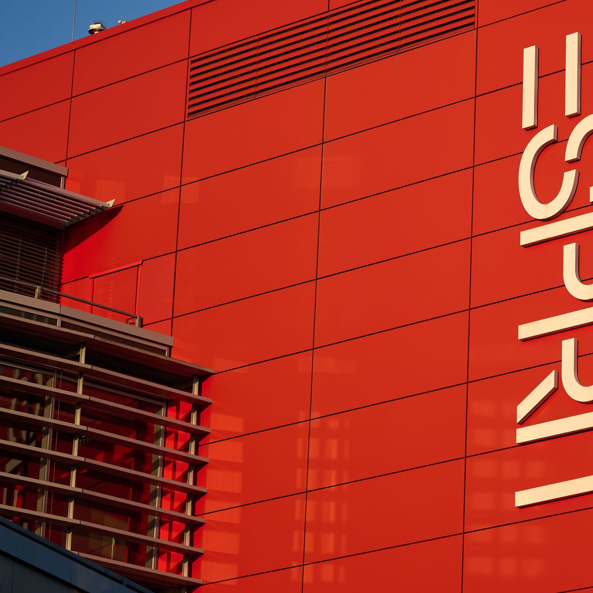 Die Esprit-Zentrale in Ratingen wurde inzwischen geräumt. - Foto: Bernd Thissen/dpa