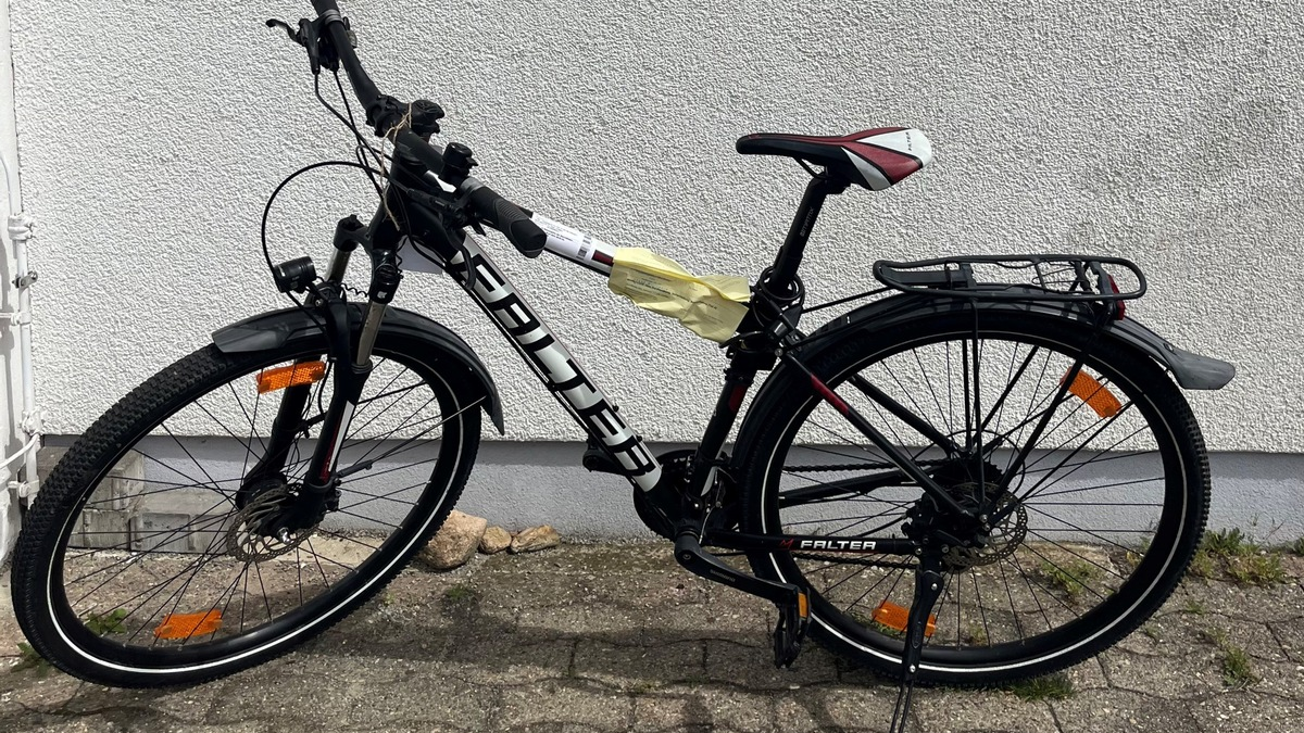 POL-WOB: Eigentümer zu Fahrrädern gesucht - Foto: presseportal.de