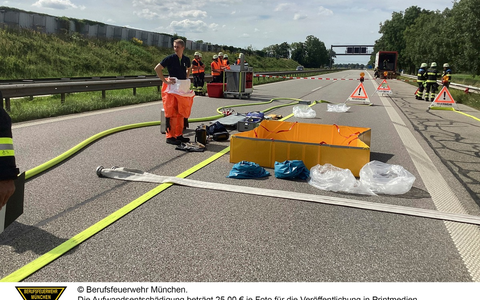 FW-M: Vermeintlicher Gefahrstoffaustritt (Langwied) - Foto: presseportal.de