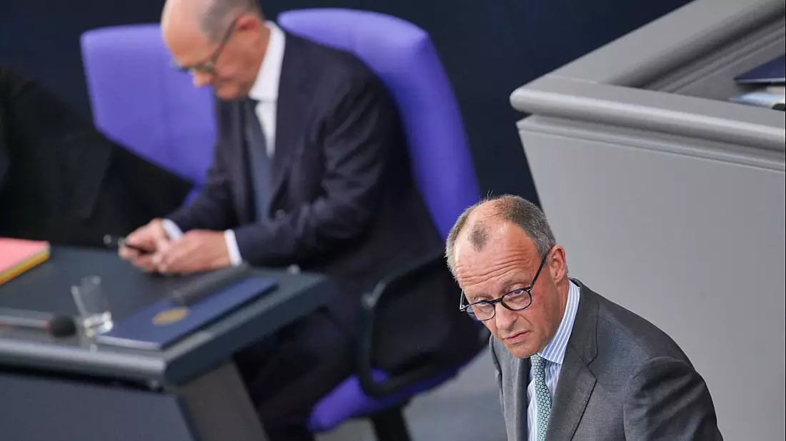 Scholz und Merz (Archiv) - Bild: über dts Nachrichtenagentur