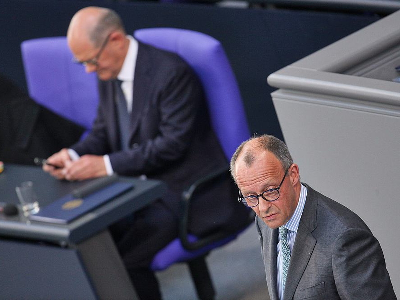 Scholz und Merz (Archiv) - Foto: über dts Nachrichtenagentur